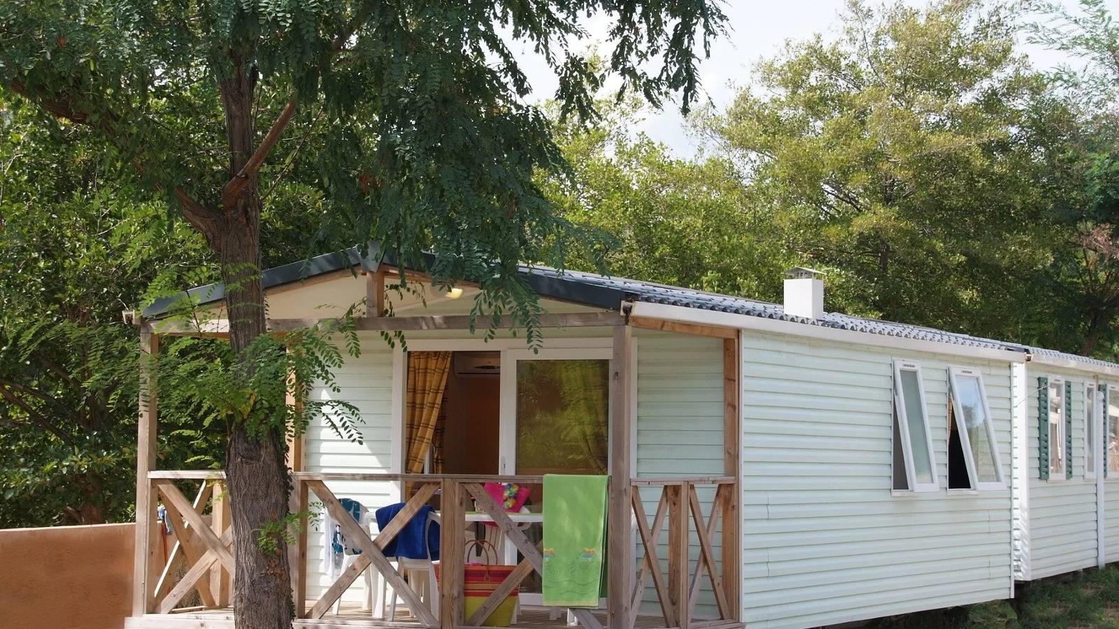 Zecamping 4* 1km plage espace aquatique animations mobil-home Tv 24m2 in Saint-Raphaël, Côte méditerranéenne (France)