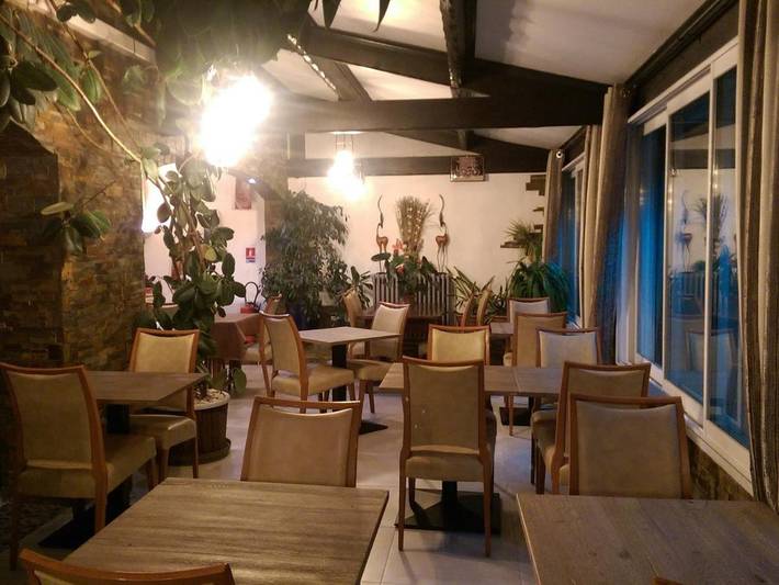 Hôtel pour 3 personnes, avec terrasse, animaux acceptés dans Plage du Port (Les Saintes-Maries-de-la-Mer) - 3