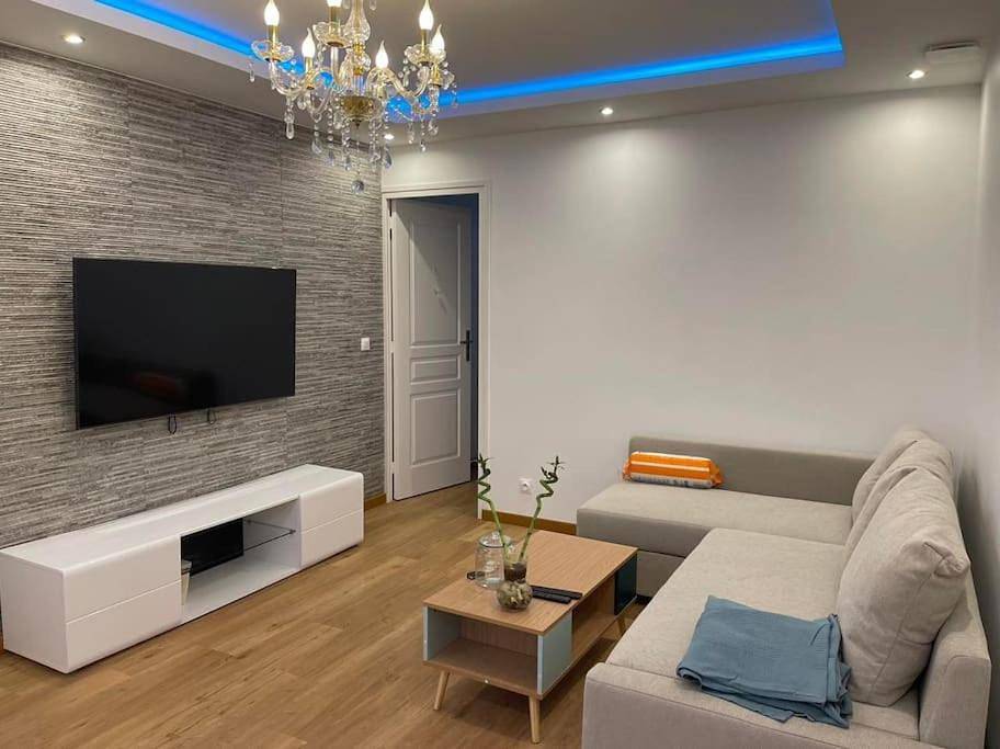 Appartement entier, Two-Bedroom Apartment in Sceaux, Hauts-de-Seine