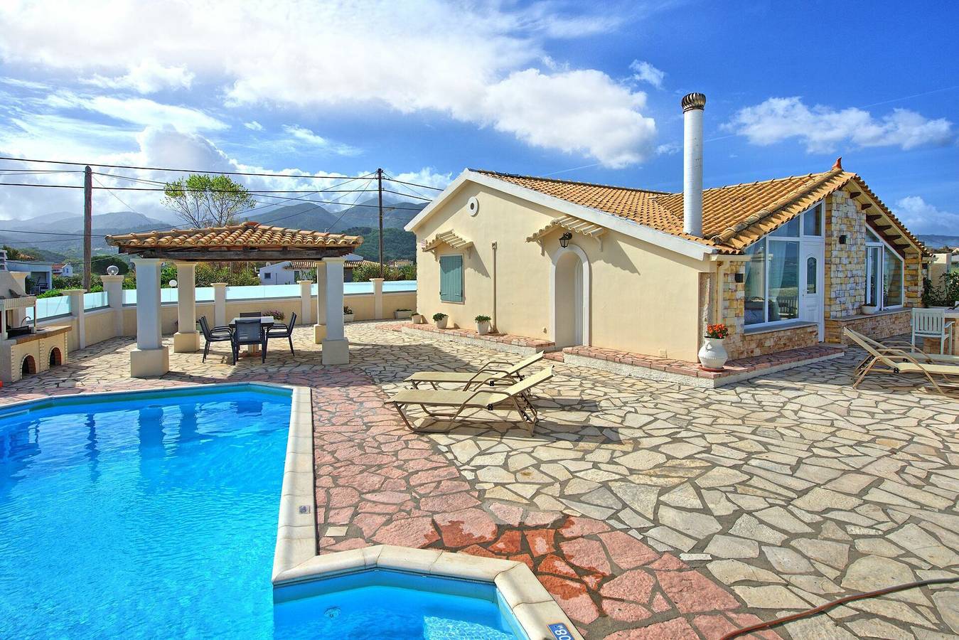 Beach Villa Athanasia in Παραλία Αλμυρού, Κέρκυρα