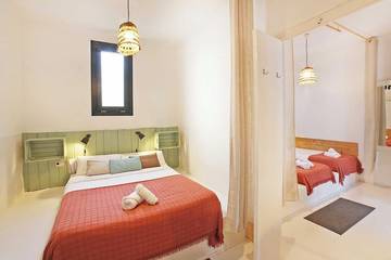 Holiday Home for 3 People in Montjuïc, Barcelona, Photo 4