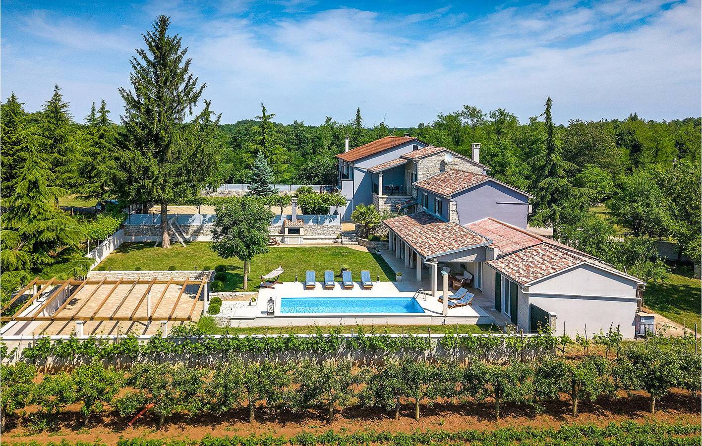 Ferienhaus für 8 Personen mit Garten in Pazin, Zentralistrien