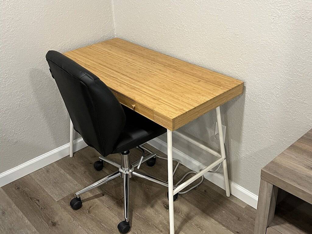 Cheerful 2 bedroom home 20 minutes from downtown in Houston, Harris County