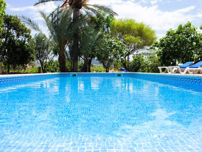 Villa für 6 Personen, mit Garten und Pool in Cas Concos