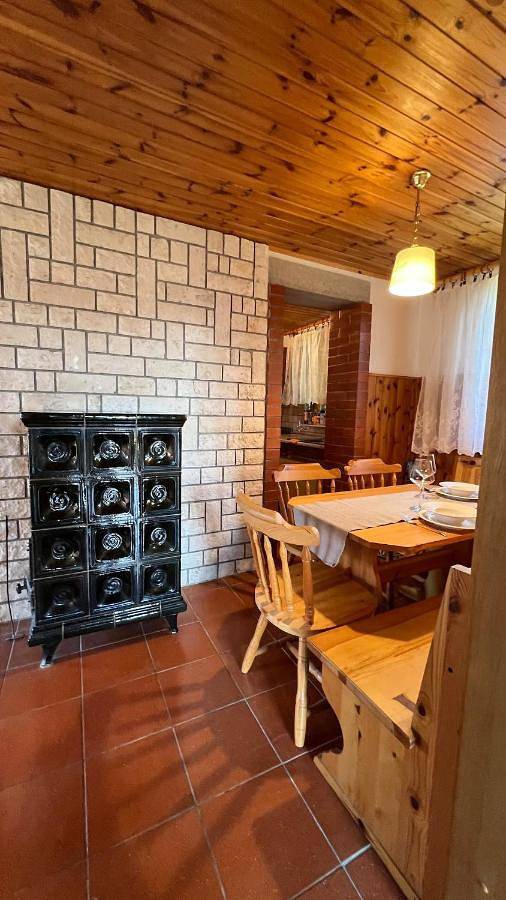 Appartement de vacances pour 3 personnes, avec jardin et vue, animaux acceptés