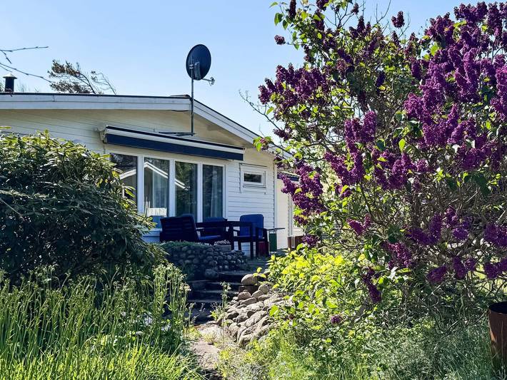 Ferienhaus für 8 Personen, mit Terrasse und Garten sowie Ausblick in Tanum - 2