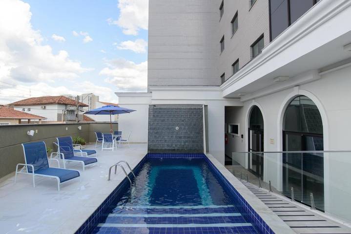 Pousadas para 3 pessoas, com jacuzzi e sauna e ainda piscina em Taubaté