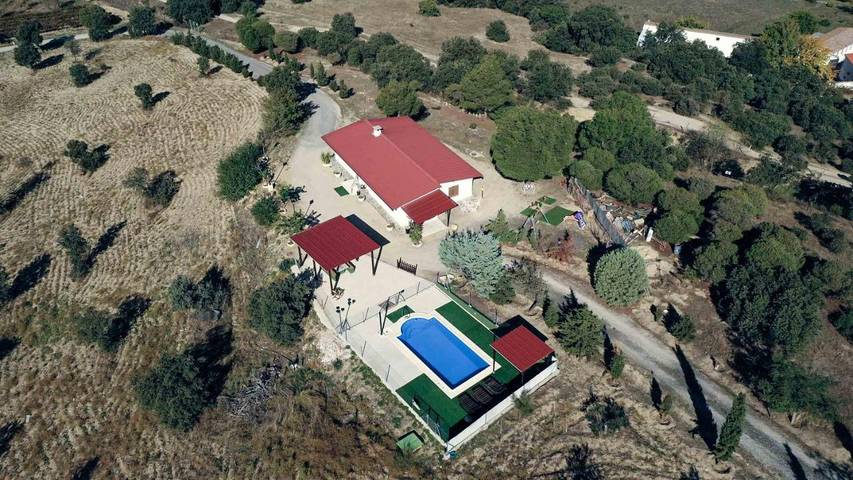 Casa rural para 6 personas, con jardín además de piscina y vistas, Familias con niños en Cuenca del Alberche - 4