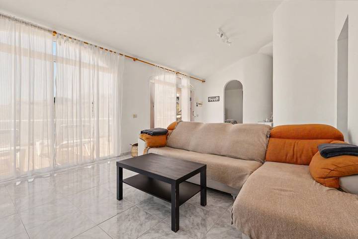 Hel lägenhet, Vacation Apartment 'Villa Gabriela' with Sea View, Private Terrace and Wi-Fi in Tarajalejo, Tuineje