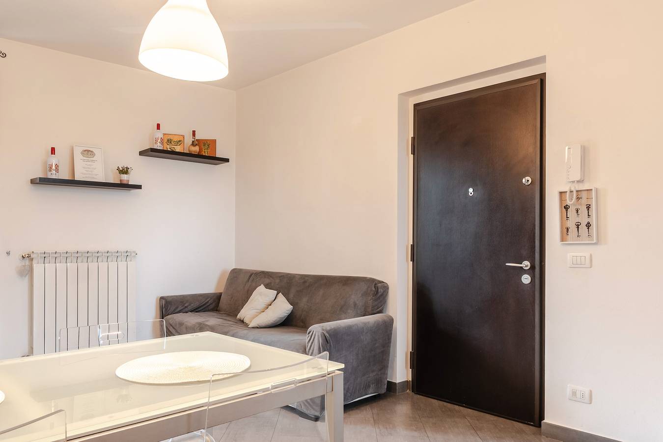 Ganze Wohnung, Ferienwohnung 'Beb Pulcino Nero' mit Bergblick, Gemeinschaftsterrasse und Wi-Fi in Foiano della Chiana, Arezzo Provinz