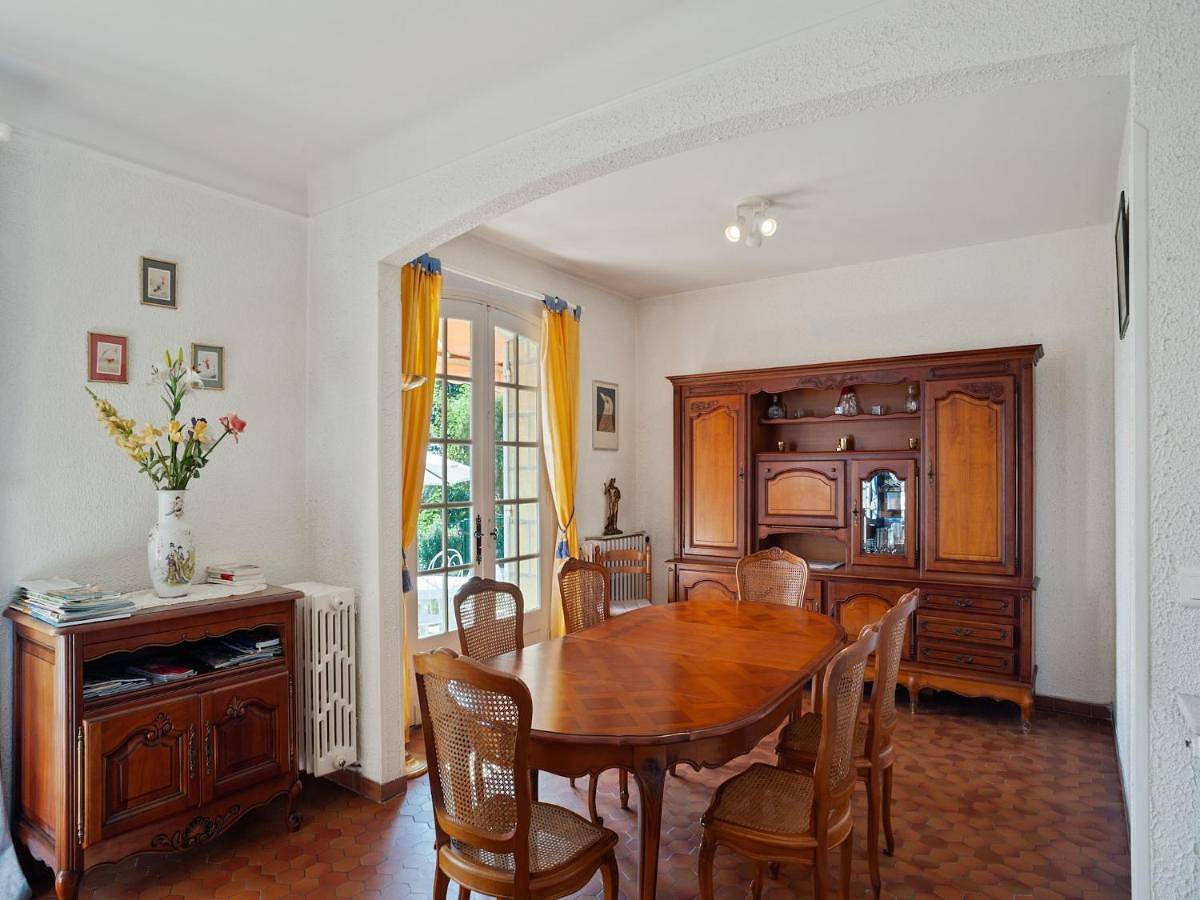 Four-Bedroom Villa in Vélines, Périgord Pourpre