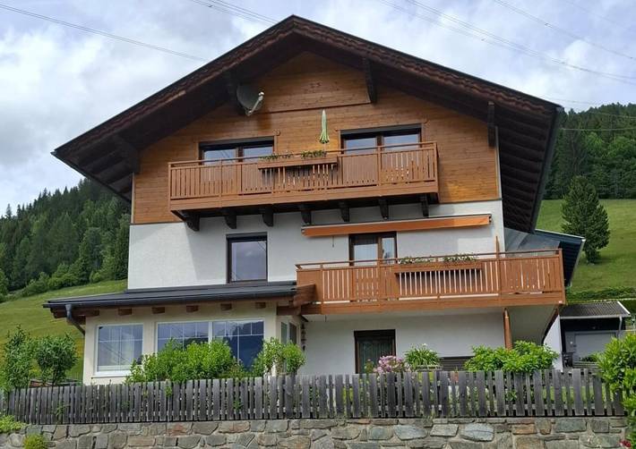 Ferienwohnung für 4 Personen, mit Ausblick und Garten, kinderfreundlich in Osttirol - 2
