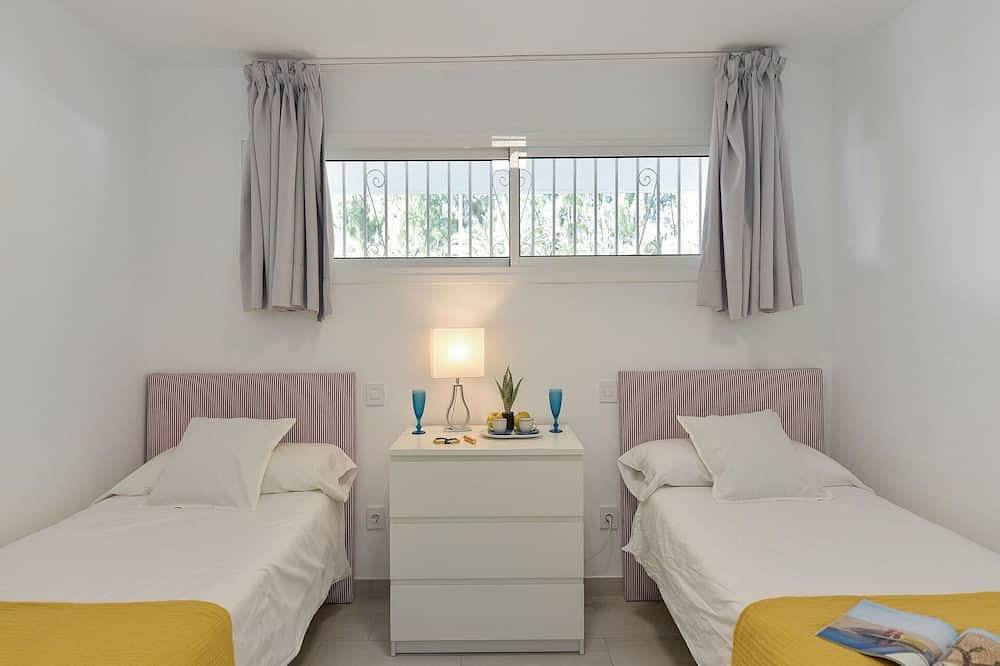 Atemberaubendes alleinstehendes Ferienhaus mit Klimaanlage, privatem Pool, Tv und Haustiere erlaubt in San Agustin, San Bartolomé de Tirajana