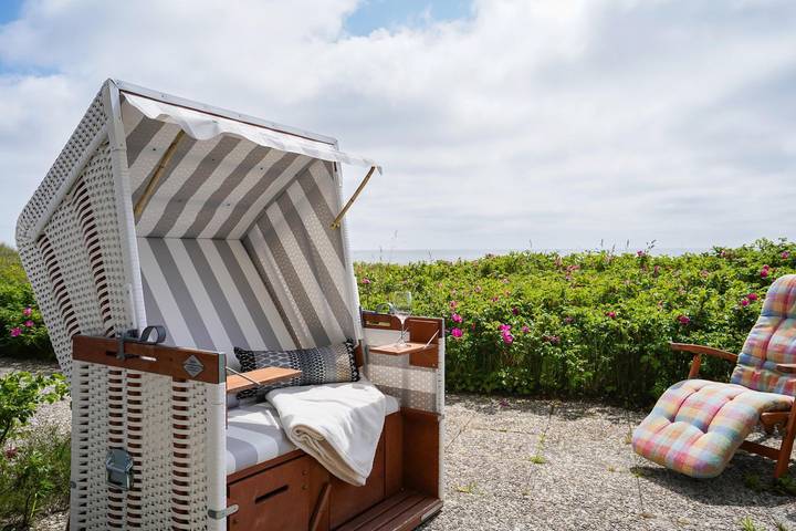 Ferienwohnung für 2 Personen, mit Ausblick und Terrasse in List (Sylt) - 2
