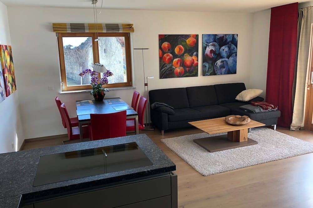 Ganze Wohnung, Luxus 3 Zi.-Whg. direkt am Weissensee in Gailtaler Alpen, Weissensee