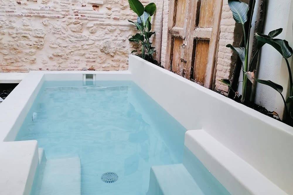 Designhaus mit Pool in Meeresnähe in Valencia, Costa de Valencia