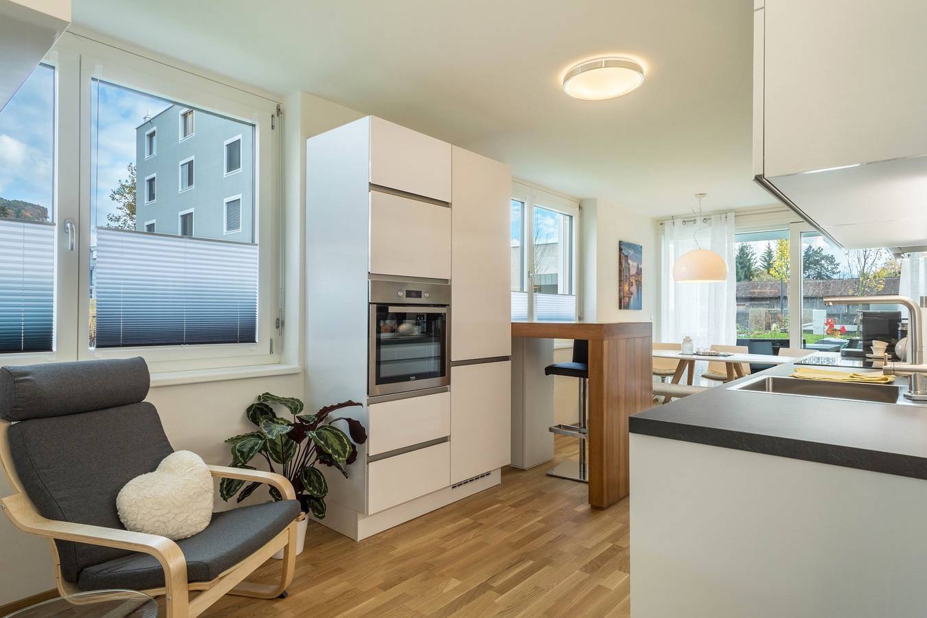 Appartement "Sunny" met Uitzicht op de Bergen, Wi-Fi & Privéterras, foto 10