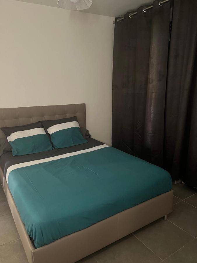 Location de vacances pour 7 personnes, avec jardin ainsi que vue et piscine, animaux acceptés à Fabras - 4