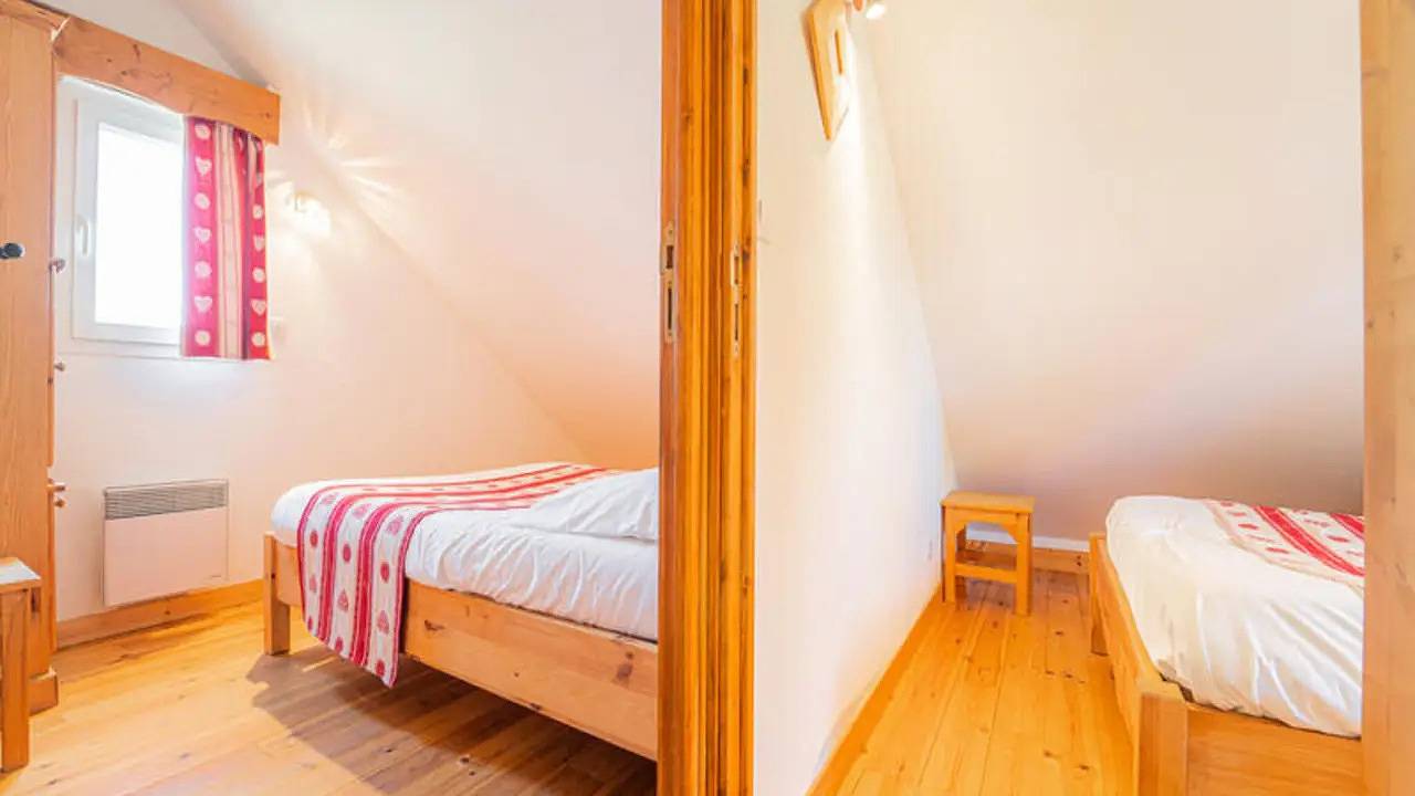 Appartement de vacances entier, Appartement confortable avec parking gratuit, terrasse et équipements modernes in Peyre-en-Aubrac, Région de Mende