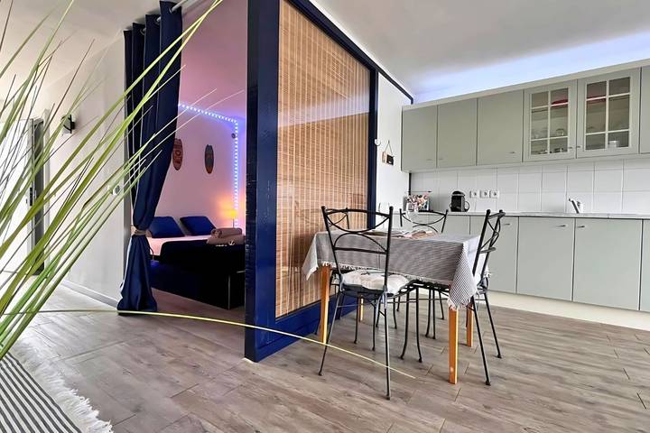 Apartamento entero, Encantador piso a 500 m de la playa con piscinas y pista de tenis in San Juan de Alicante, Costa Blanca