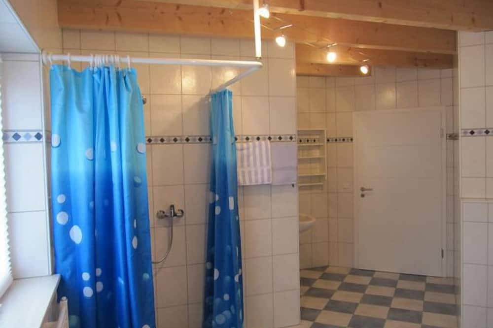 Gemütiches Landhaus \"Roter Milan\" mit fantastischer Ausschicht in Irmenach, Bernkastel-Kues & Umgebung