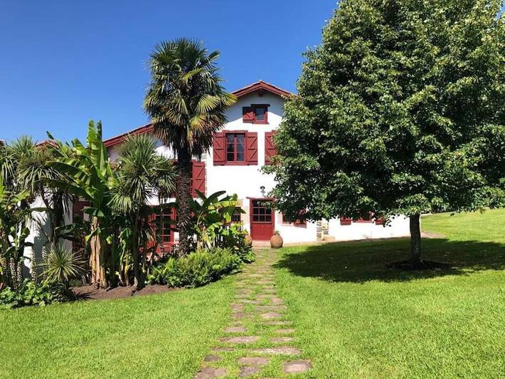 Chalet para 11 personas, con Terraza y Jardín además de Piscina y Vistas en Valle de Baztan - 3