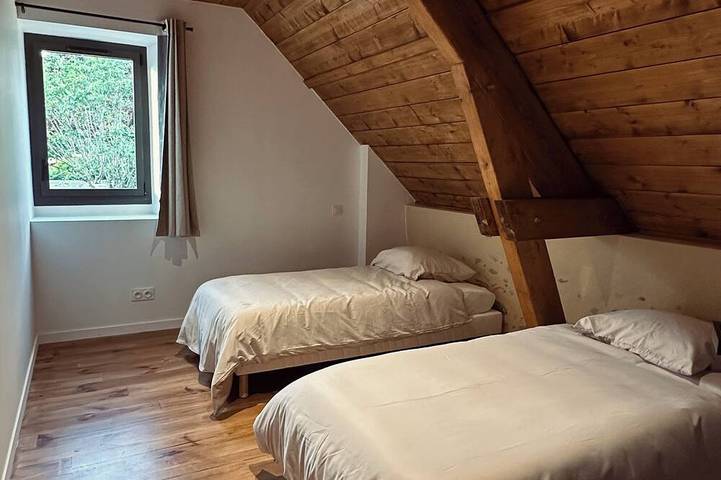 Location de vacances pour 6 personnes, avec jardin ainsi que jacuzzi et terrasse à Loubajac - 4