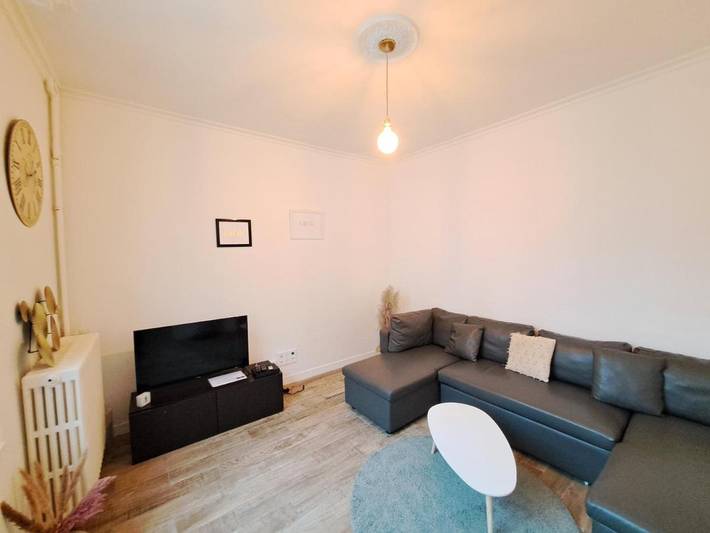 Villa pour 9 personnes, avec Terrasse à Reims - 3