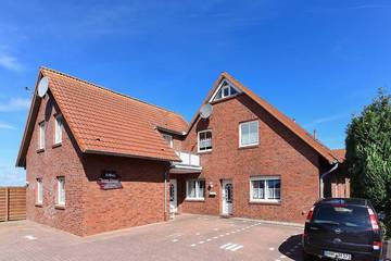 Bauernhof für 2 Personen, mit Terrasse in Wittmund