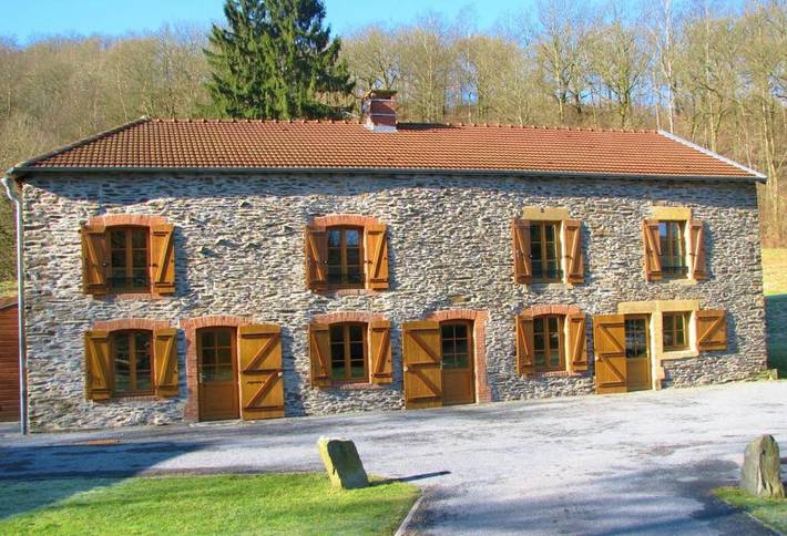 Location de vacances pour 19 personnes, avec terrasse dans Neufmanil - 2