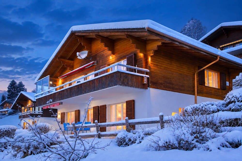 Ganze Wohnung, Concierge, Thunersee/Alpenpanorama von SwissHut in Sigriswil, Thunersee
