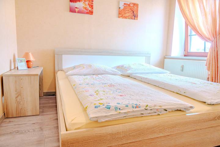 Apartamento vacacional entero, Apartamento de vacaciones para 5 personas in Bernstadt auf dem Eigen, Oberlausitz-Niederschlesien