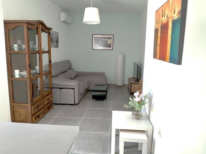 Apartamento para 6 personas, con terraza y vistas, Se admiten mascotas en La Línea de la Concepción