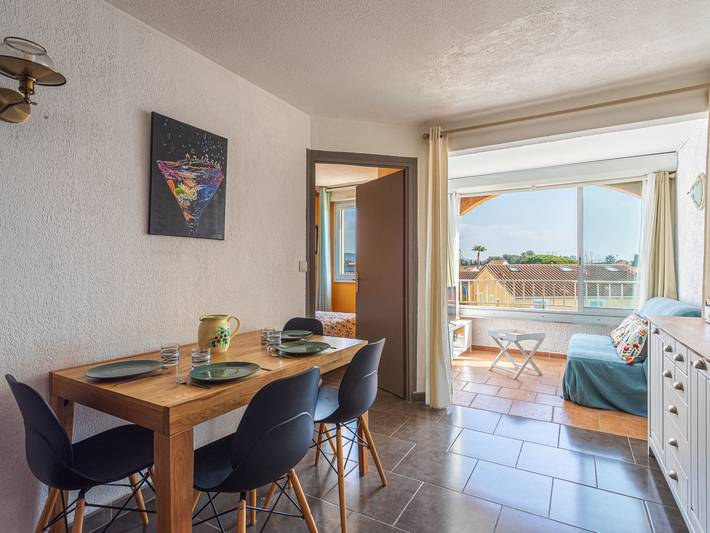 Gîte pour 4 personnes, avec balcon ainsi que vue et jardin dans Plage Miramar - 2