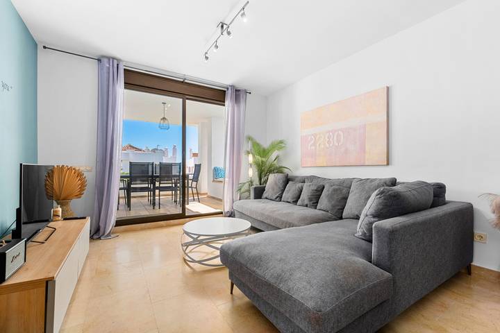 Entire apartment, Marina Alcaidesa 2149 Beach & Golf in Playa de La Alcaidesa, San Roque