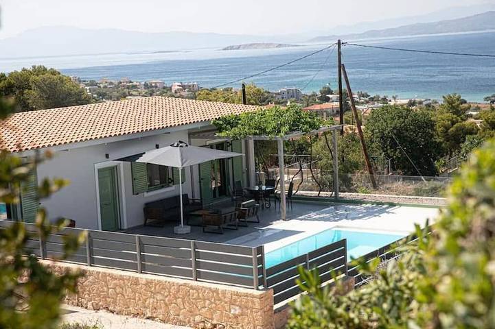 Villa for 4 people, with garden in Aegina