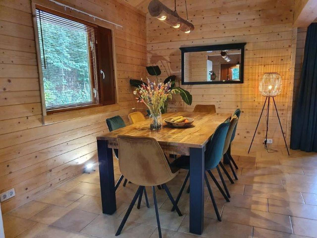 Vrijstaande bosvilla voor 6 personen met infrarood sauna op vakantiepark in Markelo in Markelo, Twente