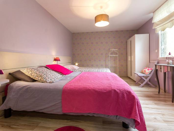 Ruhige Ferienwohnung im Grünen mit Garten, Terrasse, Klimaanlage und Seenähe in Saint-Philbert-de-Grand-Lieu, Nantes und Umgebung