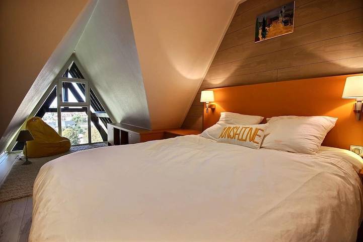 Ganze Wohnung, Neues Dupleix im skandinavischen Stil renoviert, atemberaubende Aussicht, Parkplatz, Innenpool in Deauville, Lisieux und Umgebung