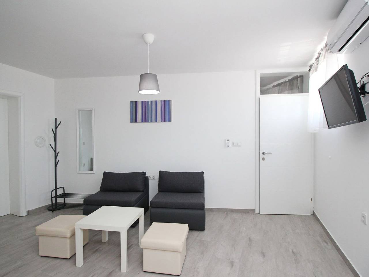 Appartement entier, Wohnung in Baška mit Terrasse in Baška, Krk