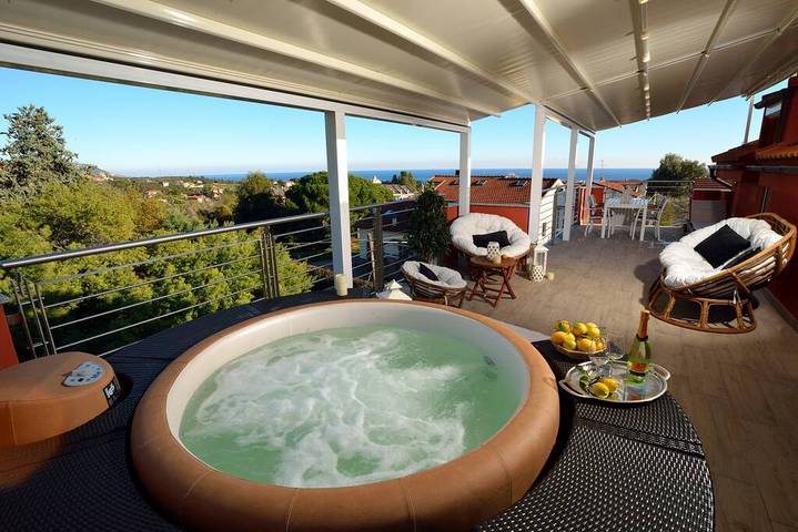 Casa vacanza per 6 persone, con Balcone/Terrazza a Loano