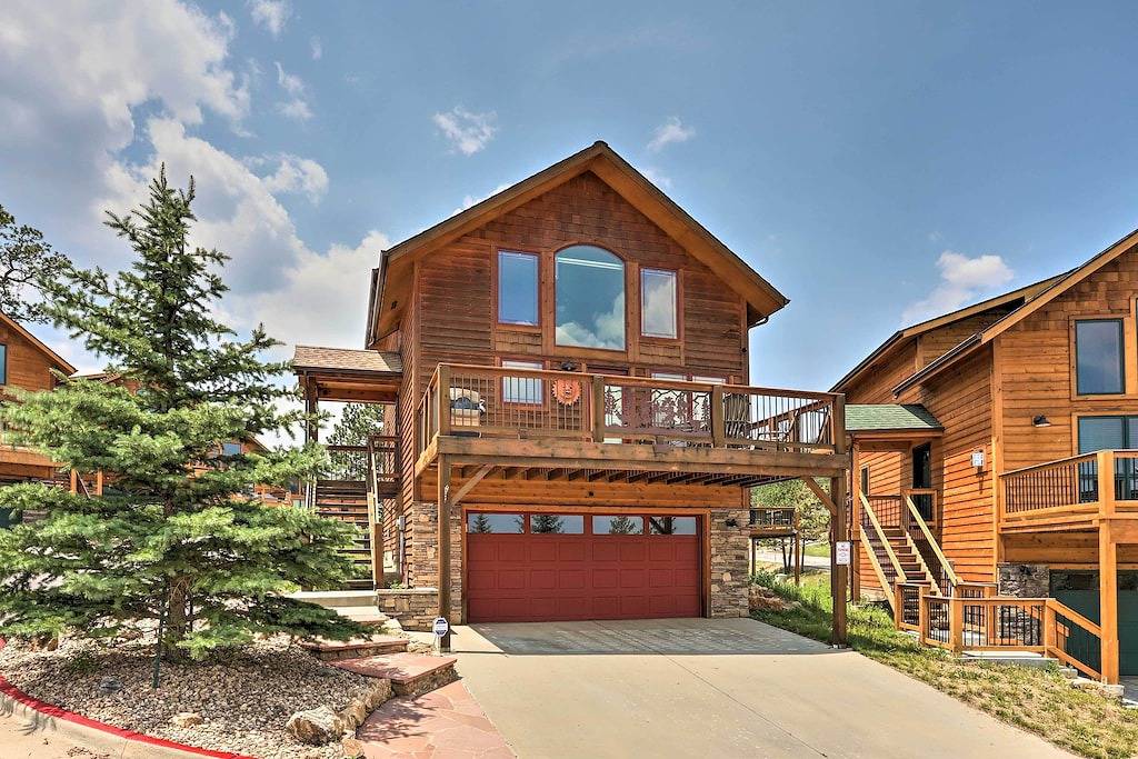 Estes Park Home mit Deck & Grill - Schritte von Dt! in Estes Park, Larimer County