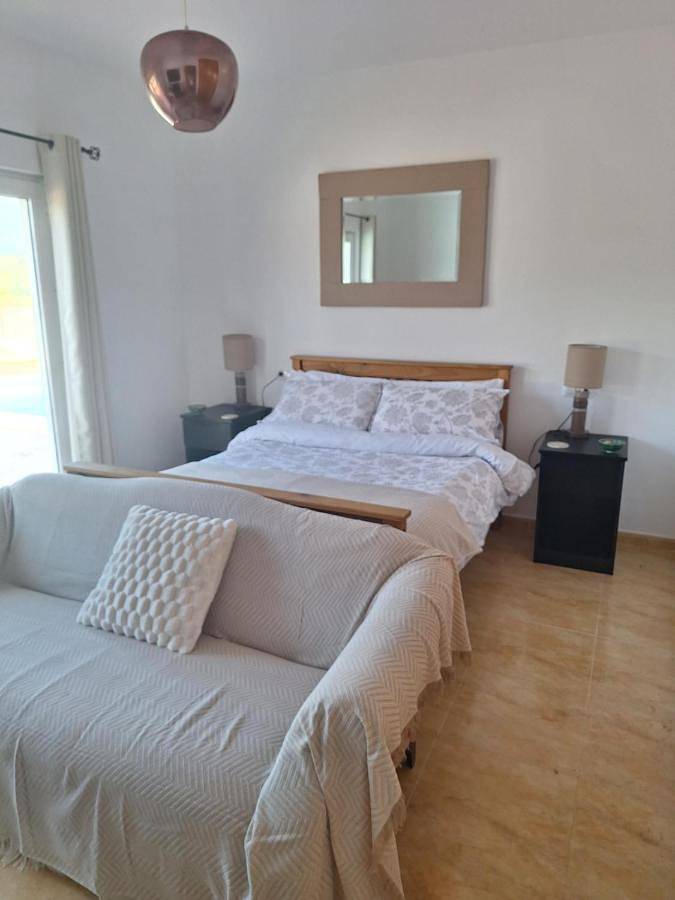 Chambre d’hôte pour 2 personnes, avec Jacuzzi ainsi que Jardin et Piscine à Cantoria
