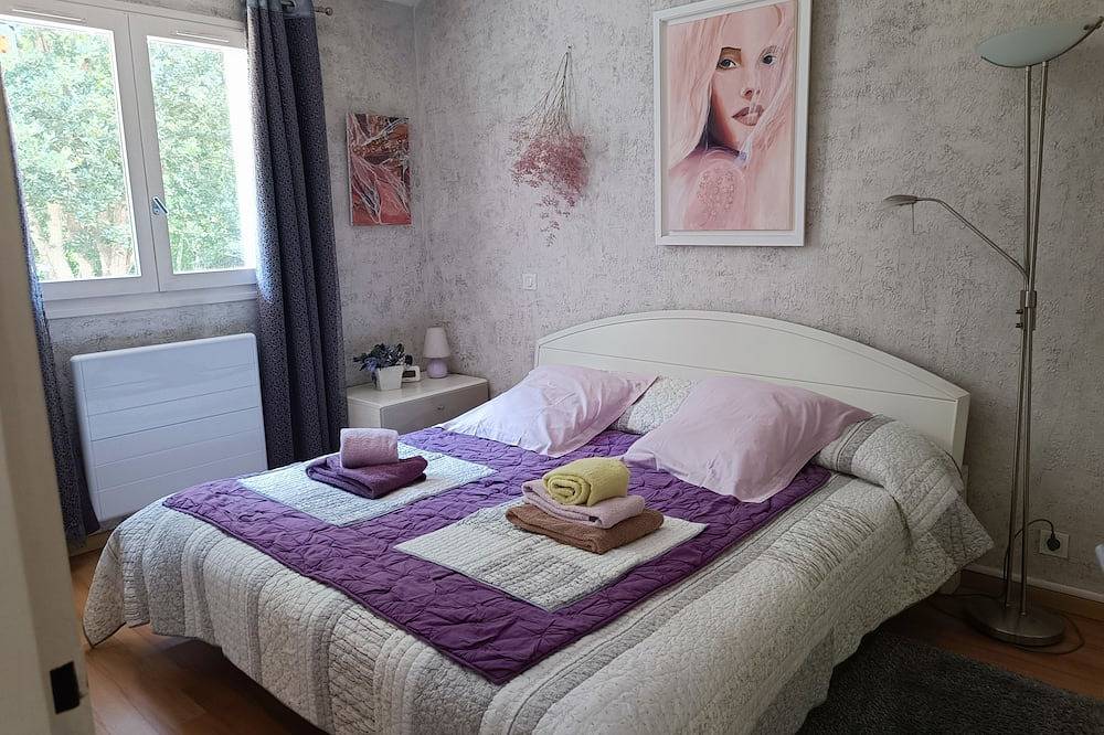 Ganze Wohnung, Geräumige Wohnung in einer Villa mit Beheiztem Privatpool, Garten 2500m² in Arbonne, Bayonne und Umgebung