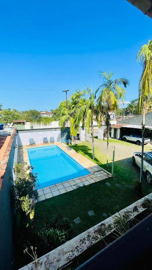 Pousadas para 4 pessoas, com vista e jardim e ainda piscina and balcão, com animais de estimação em Paraty