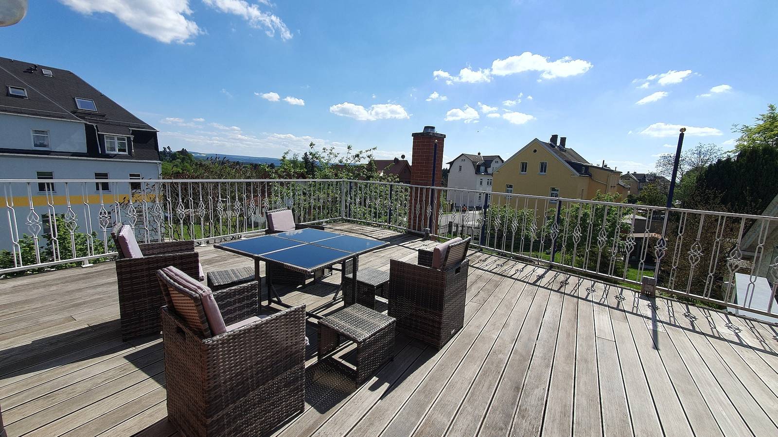 Ganze Wohnung, Ferienwohnung 'Klinkerhaus Treuen' mit Privatterrasse und Wlan in Treuen, Chemnitz und Umgebung