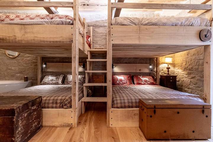 Casa vacanza per 10 persone, con Balcone e Idromassaggio nonché Terrazza e Panorama in Cimone