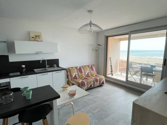 Gîte pour 4 personnes, avec Terrasse dans Narbonne Plage - 3