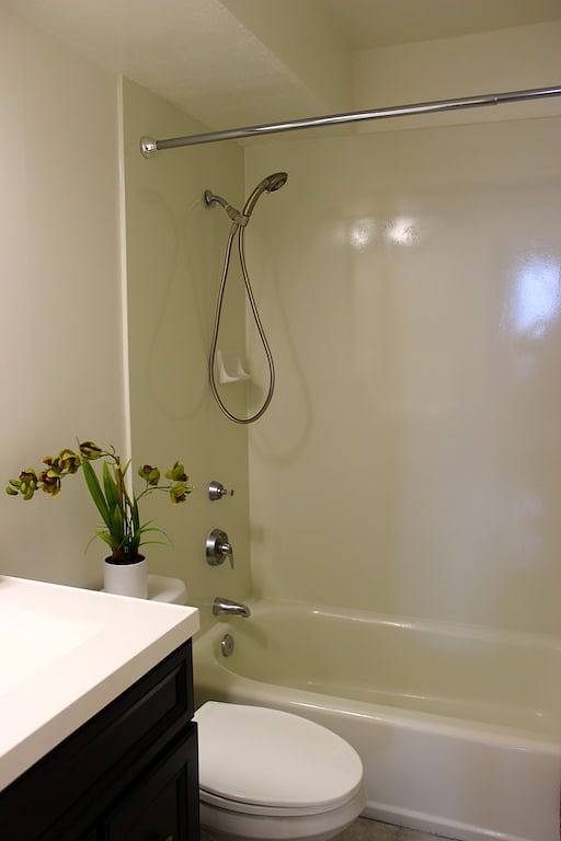 Vacation rental for 5 people, with balcony in Waikiki