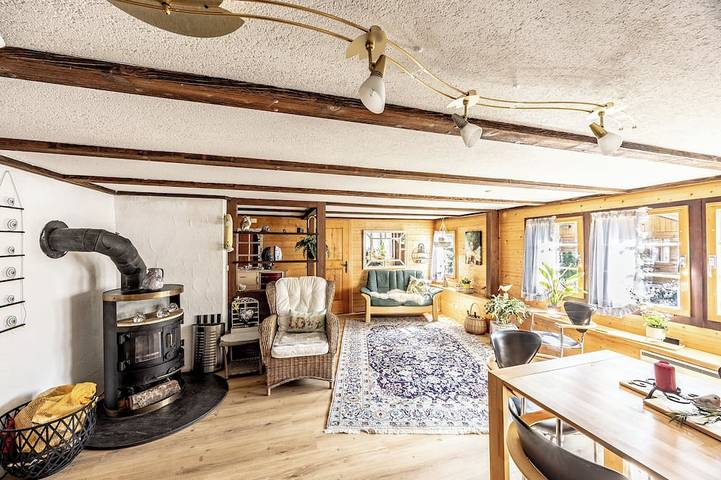 Ferienhaus für 4 Personen, mit Garten und Terrasse in Ringgenberg